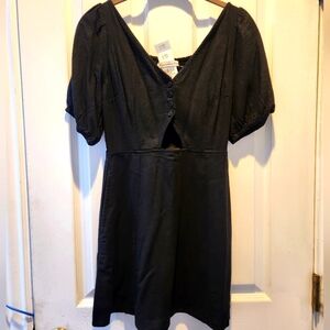 Abercrombie & Fitch  Little black dress NWT